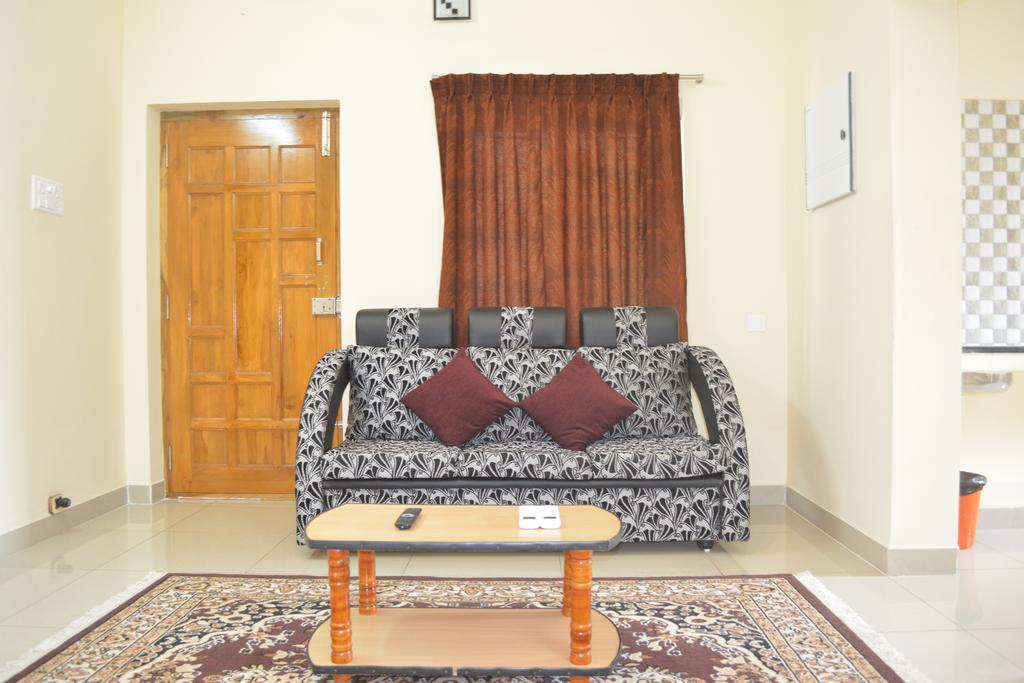 Jp Nivaas Guest House Mayiladuthurai Eksteriør billede