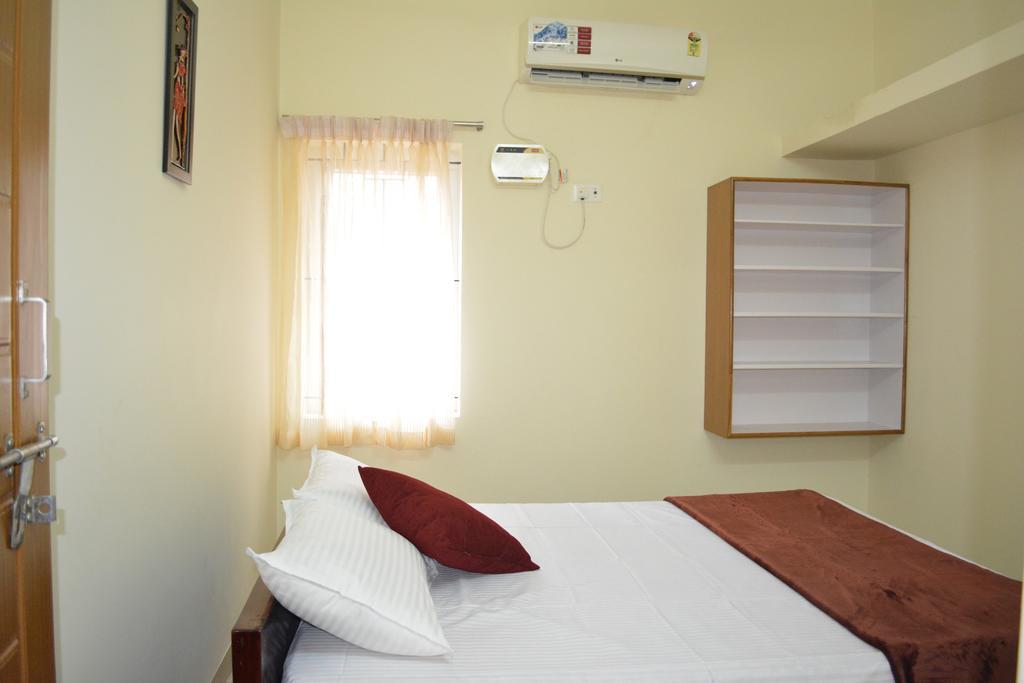 Jp Nivaas Guest House Mayiladuthurai Eksteriør billede