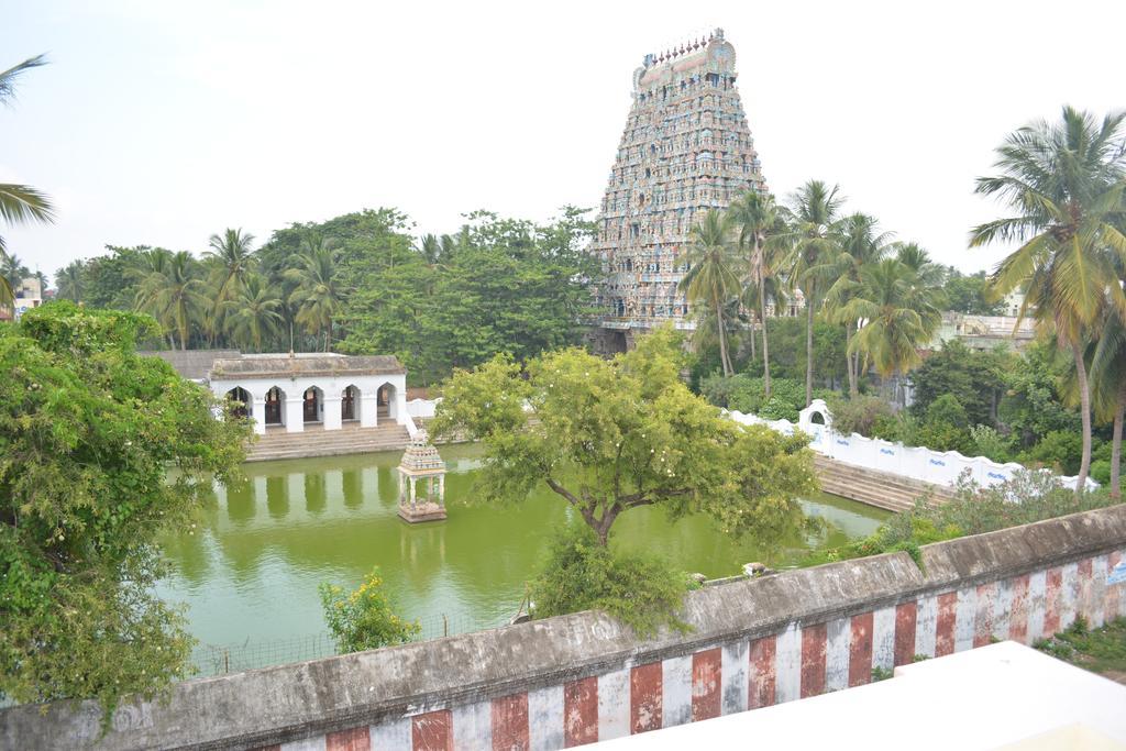 Jp Nivaas Guest House Mayiladuthurai Eksteriør billede